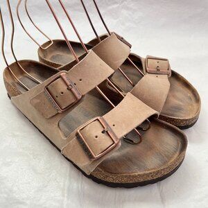 Birkenstock Arizona sandals beige leather EU 40 US womens 9 9.5 wide slides